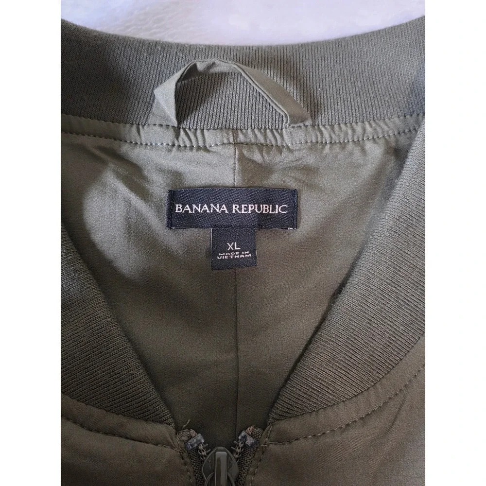 Banana Republic Mens XL Olive Green Full Zip Bomber Jacket Stretch Lightweight